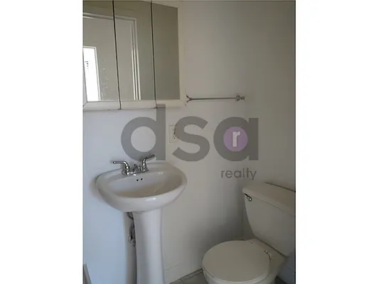 Rented by DSA Realty | media 51