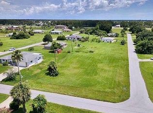 San Rafael Ave N, North Pt, FL 34287