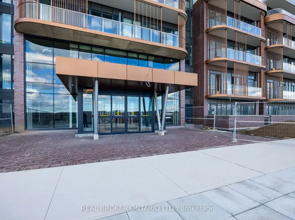 220 Missinnihe Way #1117, Mississauga, ON L5H 0A9
