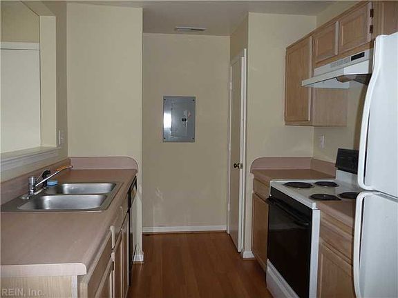 5th image of 4757 Shallowford Cir