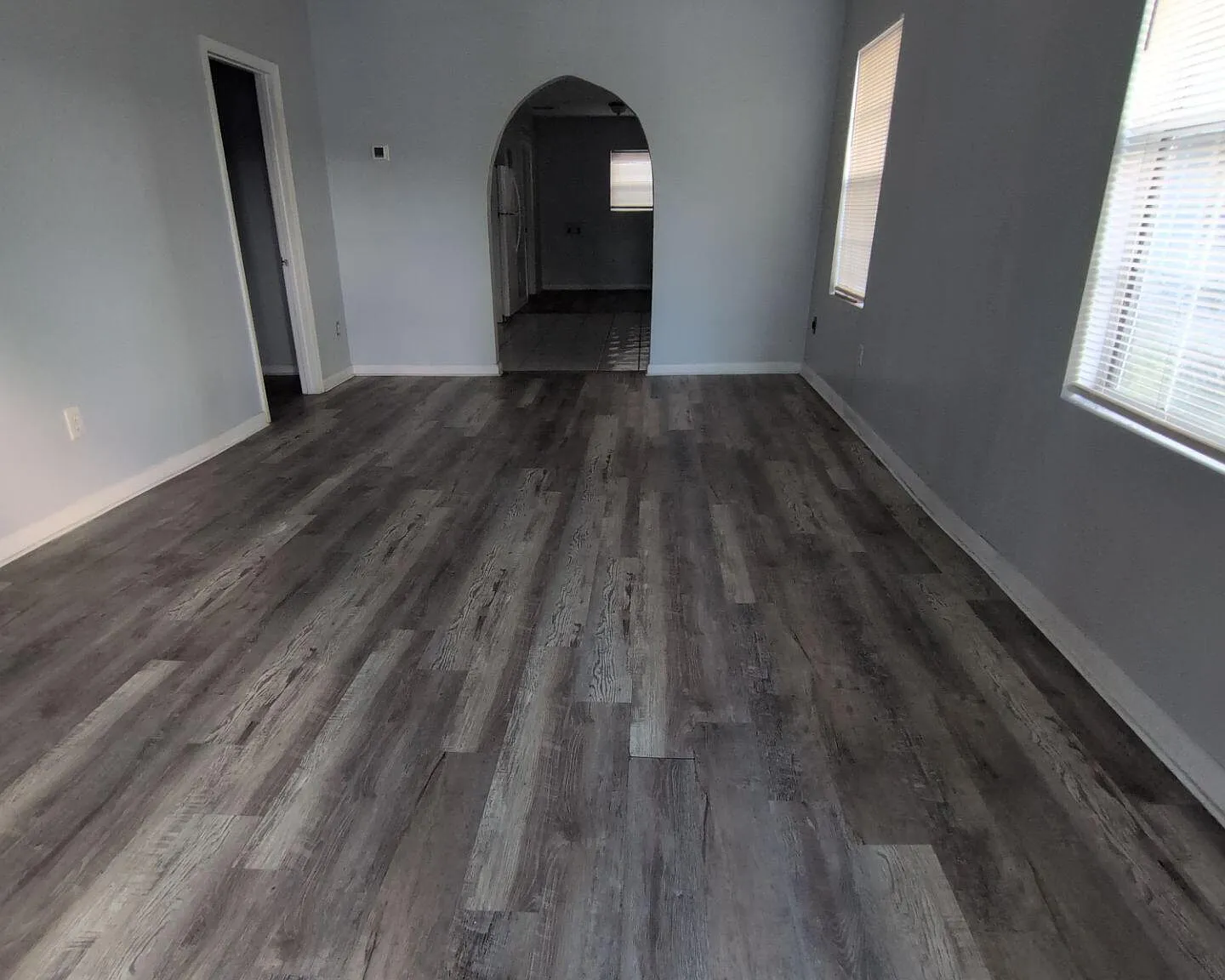 3 bed, 2.0 bath, 1128 sqft, $1,399 — Photo 2