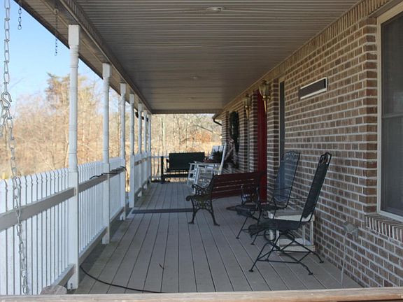 4th image of 106 Barbara Ct