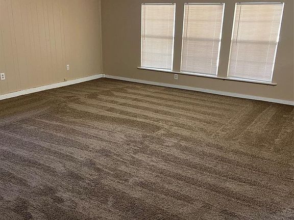 3rd image of 1572 Mimosa Dr