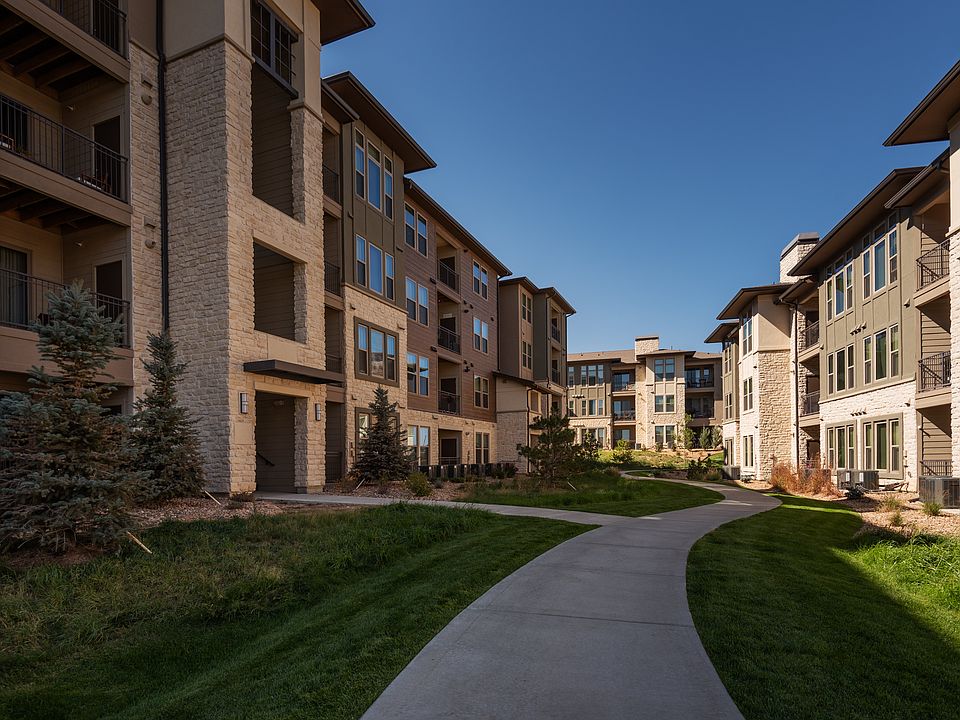 Westerly Apartments With Beautiful Walkway