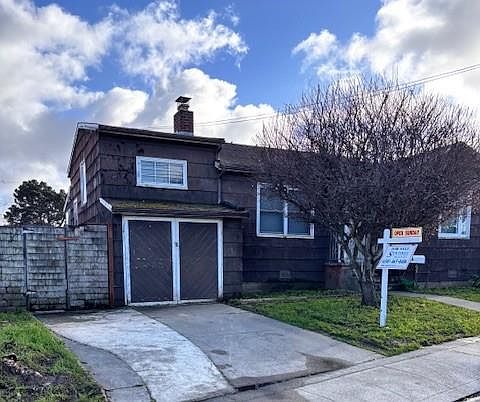 1st image of 65 Bayshore Cir