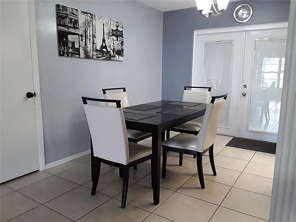 4th image of 798 Royal Palm Dr