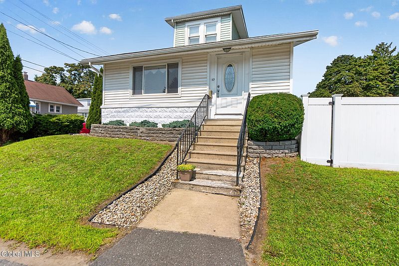 2nd image of 17 Osborne Road