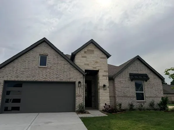 27022 W Rustlers Bnd, Montgomery, TX 77316