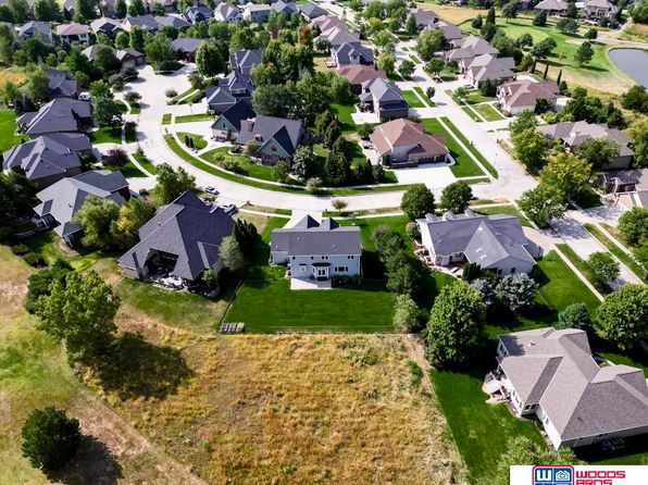 9010 Turnberry Cir, Lincoln, NE 68526