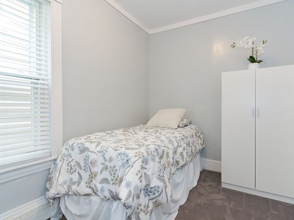 boston-massachusetts-59121008 picture