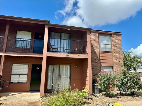 904 University Oaks Blvd APT 126, College Station, TX 77840