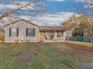 203 Widow Hornbuckle Rd, New Market, AL 35761