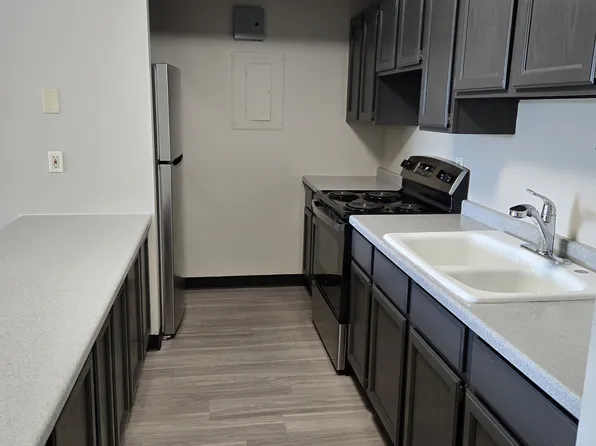 211 N Fraternity Ln #1, Whitewater, WI 53190