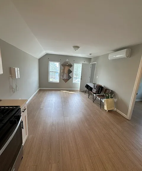 31 Hicks St #2 — Photo 8