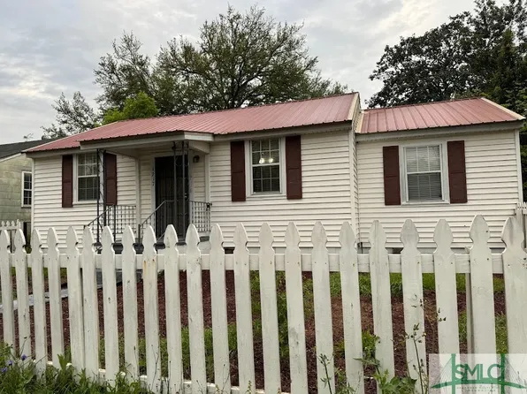 1217 PARKWAY Drive, Waycross, GA 31501