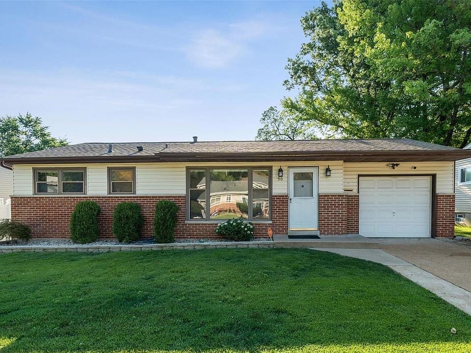 1st image of 90 Lynn Meadows Ln
