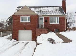 322 Rockhill Rd, Pittsburgh, PA 15243