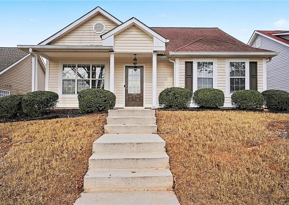 1st image of 309 Fairdale Trce