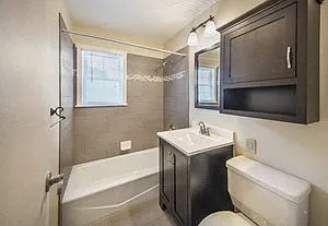 Rivercrest Apartments — Photo 23