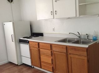 602 Palmer St APT 3, Miles City, MT 59301