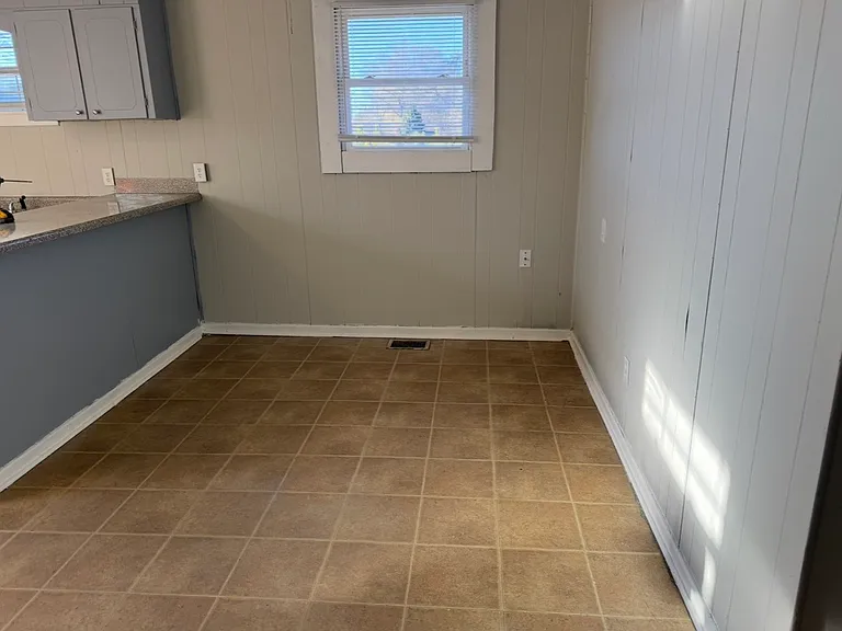 625 Ledbetter Rd — Photo 9