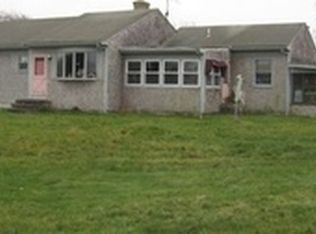 302 Rock Odundee Rd, Dartmouth, MA 02748