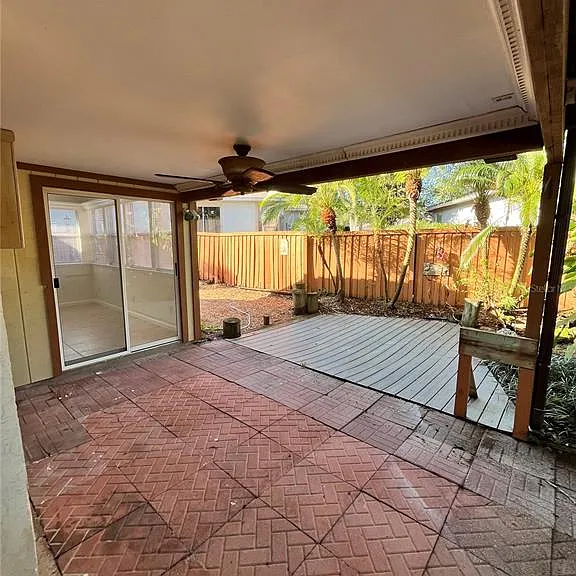 2678 Markham Ct — Photo 14