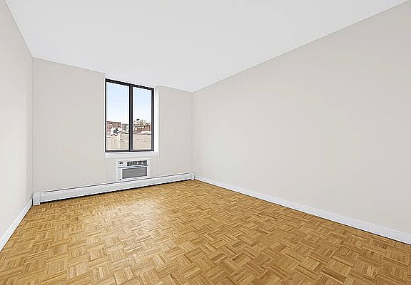 5th image of 4 W 104th St APT 5B