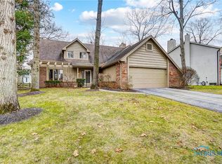 2404 Willesden Green Rd, Toledo, OH 43617