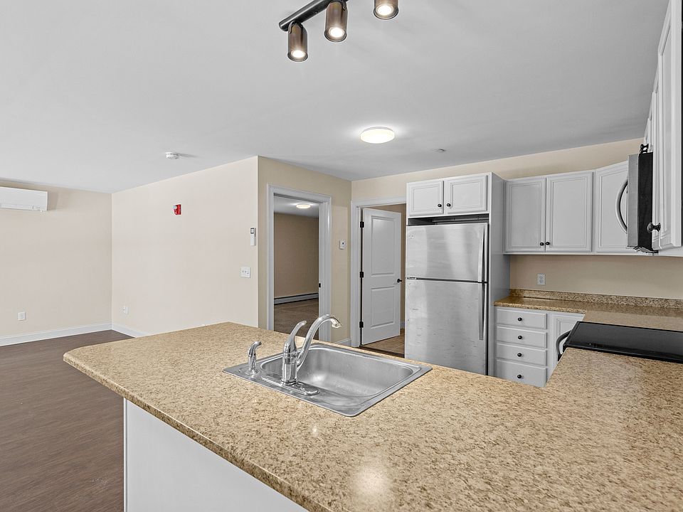 Cumberland Foreside Village Apartments 3 Chelsea Way Cumberland