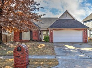 4837 W Dallas St, Broken Arrow, OK 74012