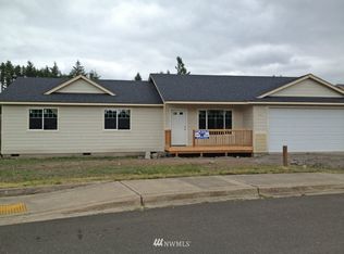 20210 White Rock Loop SW, Rochester, WA 98579