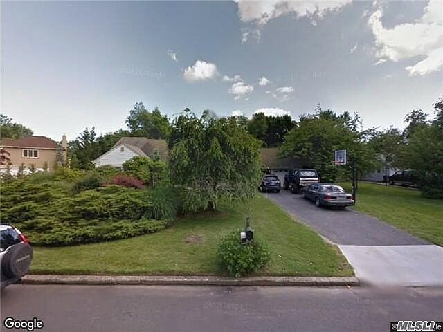 1st image of 14 Malvern Ln