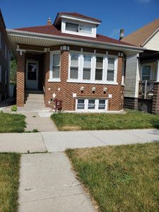 6926 S Rockwell St, Chicago, IL, 60629