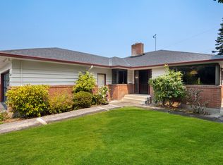 10540 11th Ave NW, Seattle, WA 98177