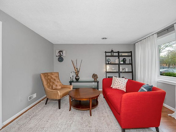 5th image of 43 Constitution Way Unit 43