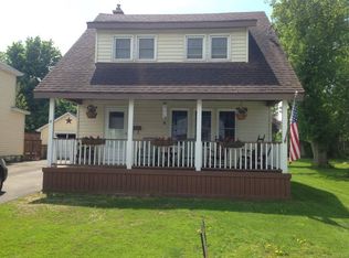 8 Bayley Rd, Massena, NY 13662