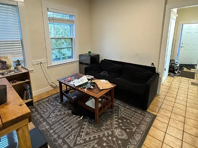 11 Sawyer Ter — Photo 2