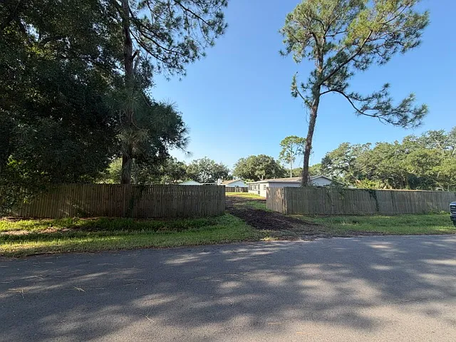8313 Pat Blvd — Photo 48