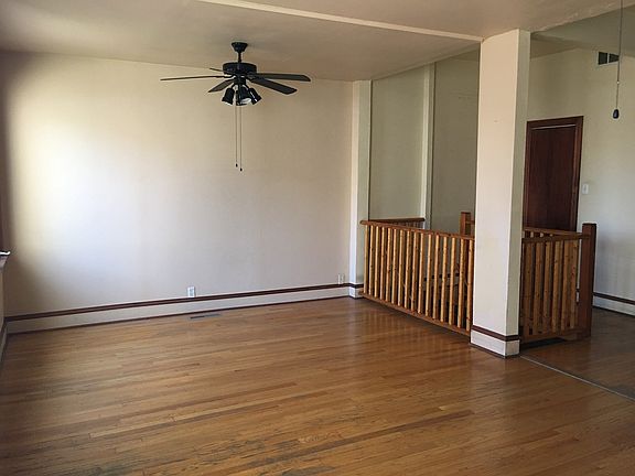5th image of 2209 W Belmont Ave