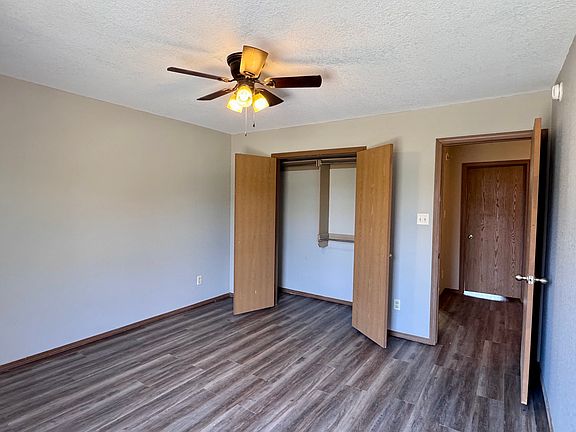 2nd image of 1808 Hanson Dr #1