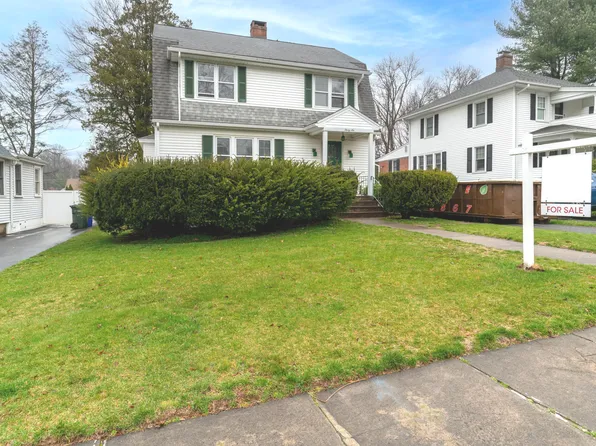 36 Robbins Drive, Wethersfield, CT 06109