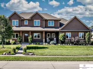 19804 Oak St, Gretna, NE 68028