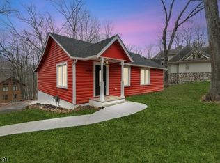 1306 Evergreen Dr, Basking Ridge, NJ 07920