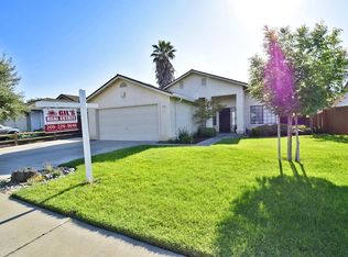 733 Fantasy Ln, Modesto, CA 95351