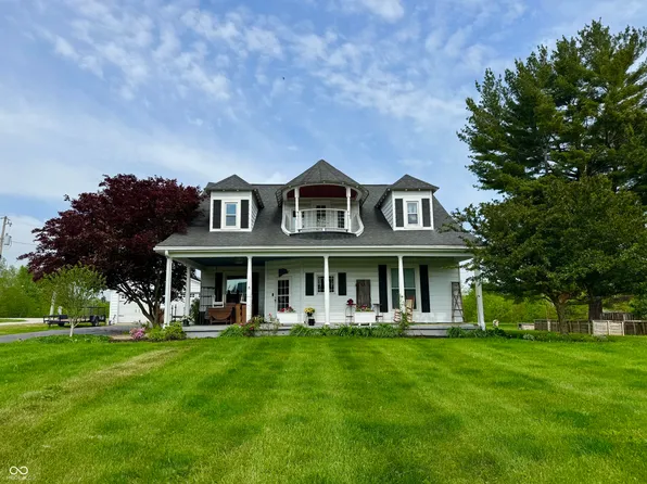 219 Sugar St, Veedersburg, IN 47987