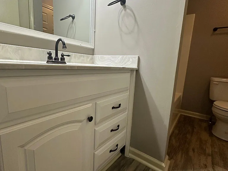 801 Golfview Pl #A — Photo 12