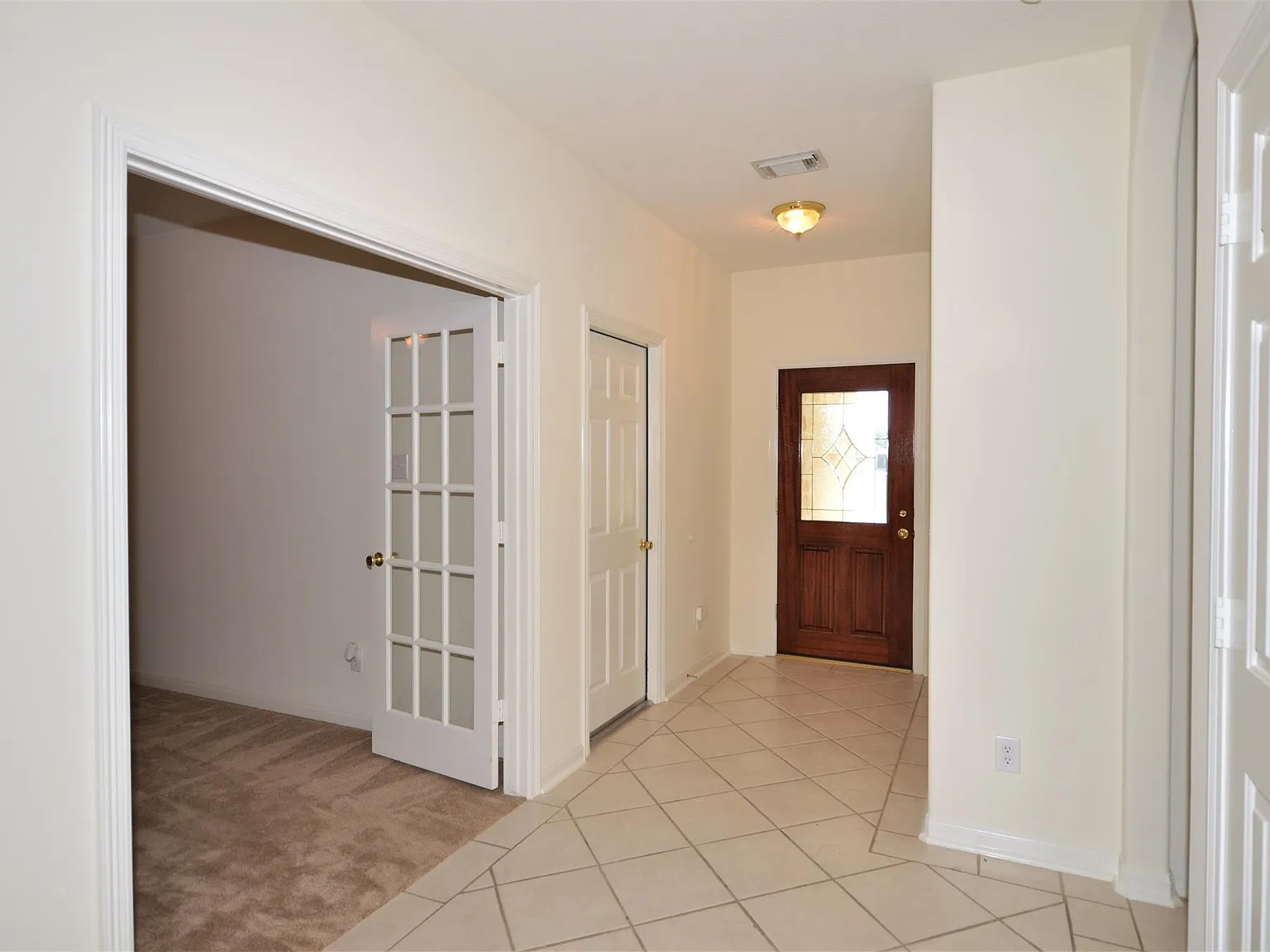 3 bed, 2.0 bath, 1533 sqft, $2,450 — Photo 4