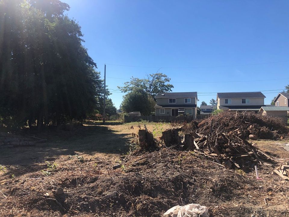 1st image of 1324 E 57th St