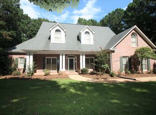 111 Cameron Pointe Dr, Lagrange, GA 30240